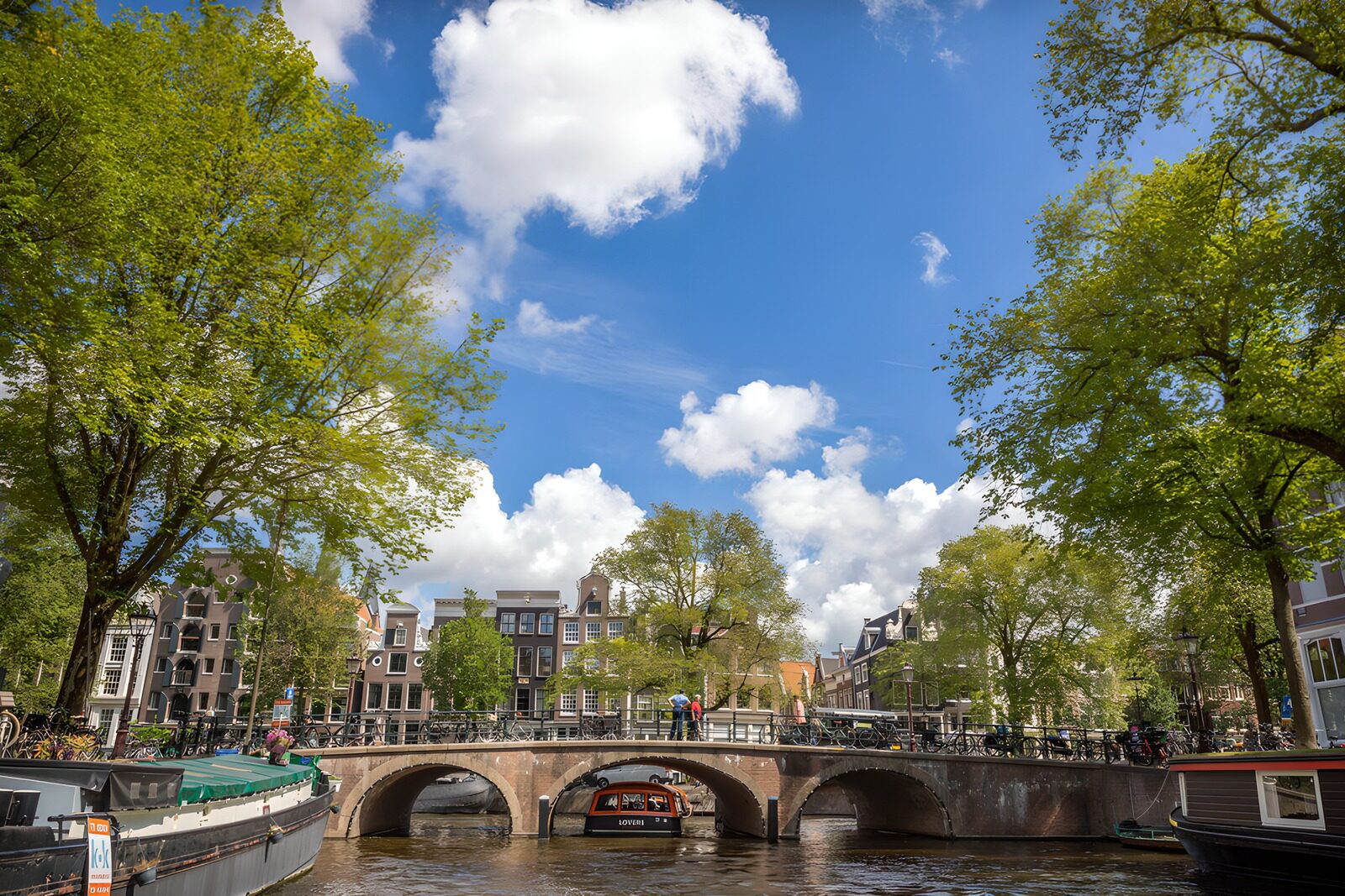 TP24295: Historische brug in Amsterdam