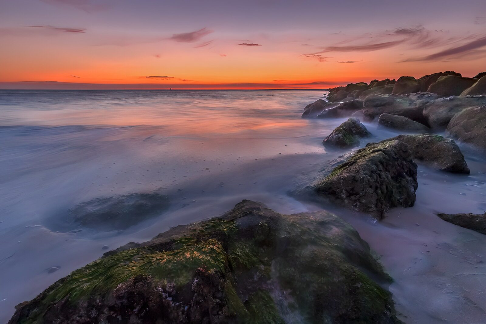 TP99237: Magische zonsondergang aan het strand