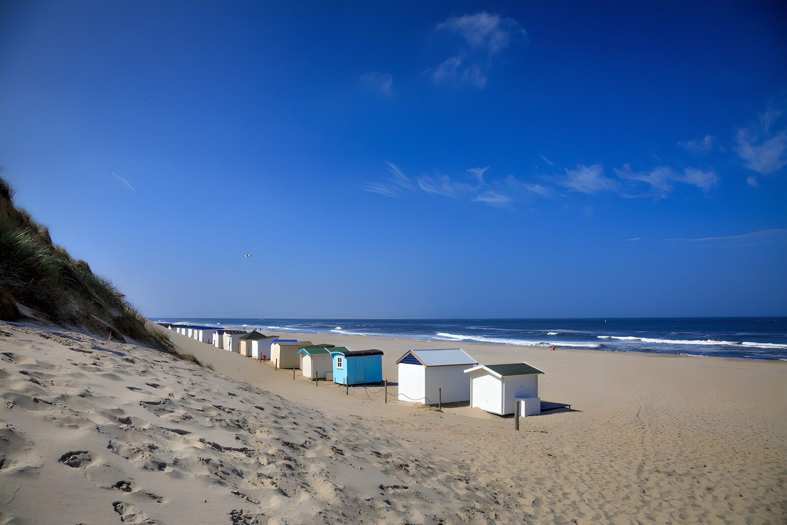 TP91623: Zandstranden en Strandhuisjes aan de Kust
