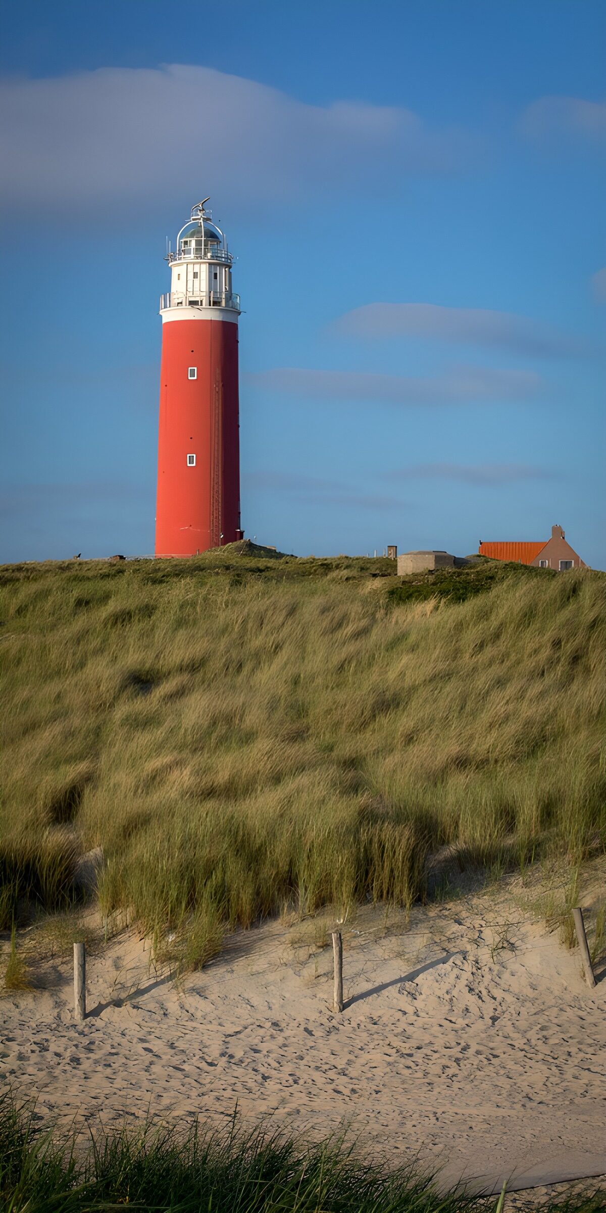 TP33258: Vuurtoren op het strand in Nederland