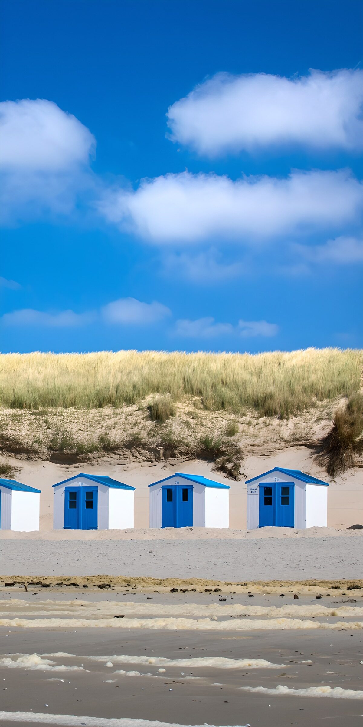 TP16816: Strandhuisjes op het strand 2