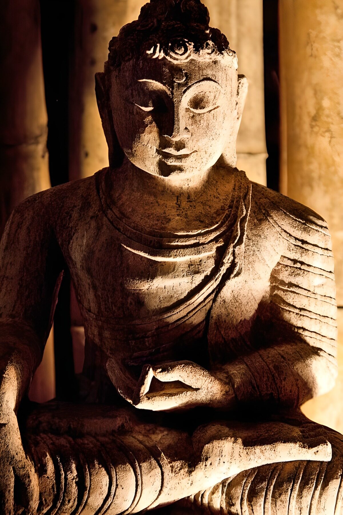 TP13869: Boeddha in Virasna houding