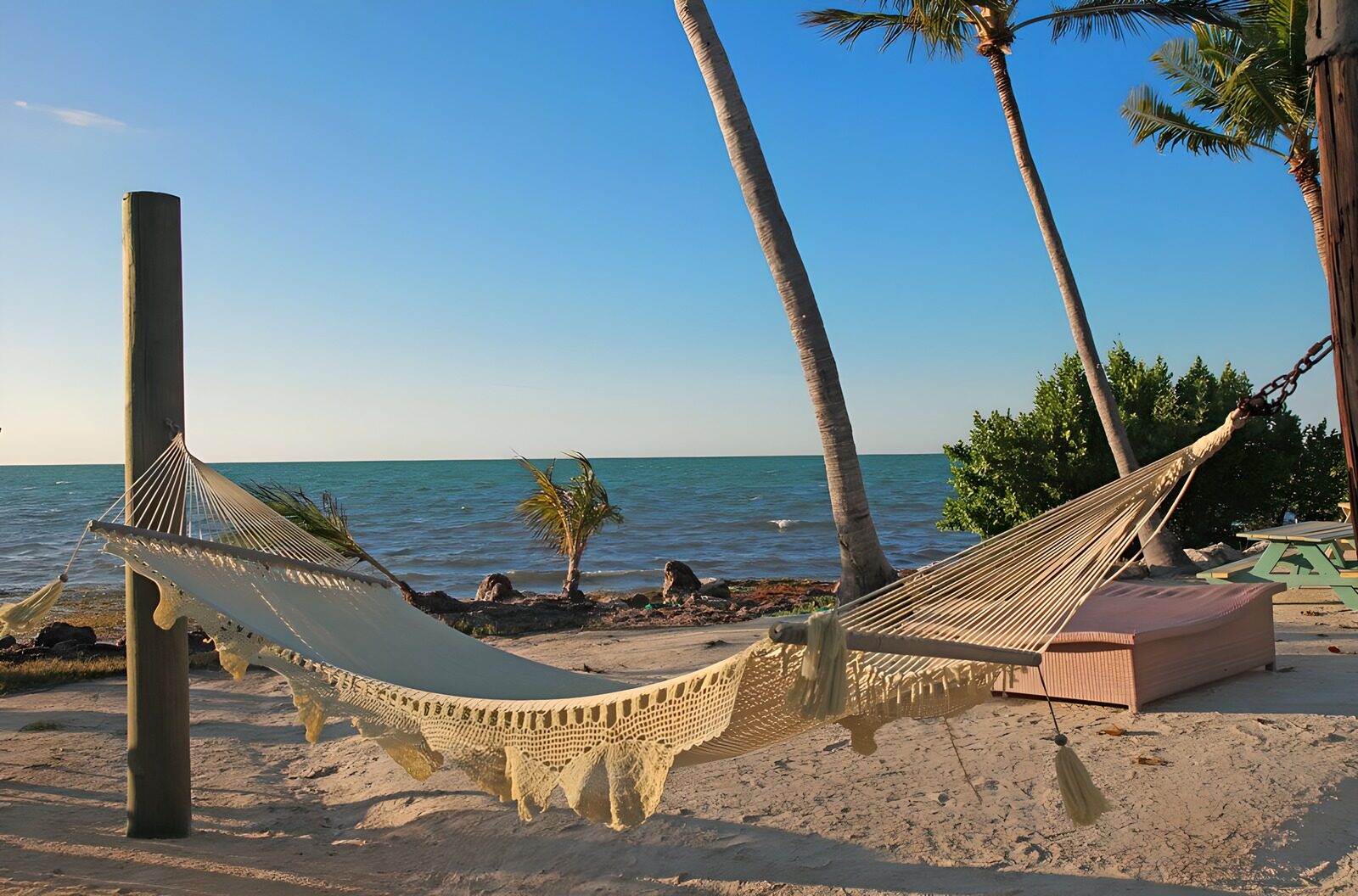 TP87361: Hangmat met uitzicht op de Caribische zee